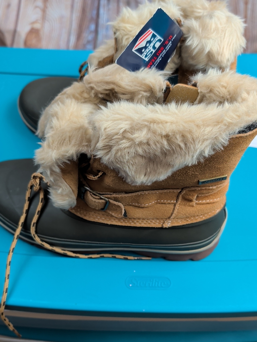 Khombu Winter Boots 8.5 New Nwt